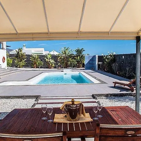 Oasis Playa Blanca (Lanzarote)